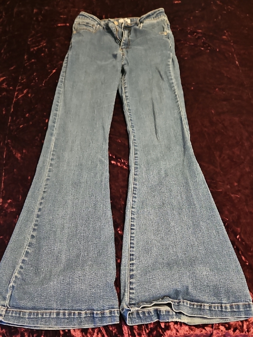 Forever 21 Light Blue Flared Jeans Size 28 Womens